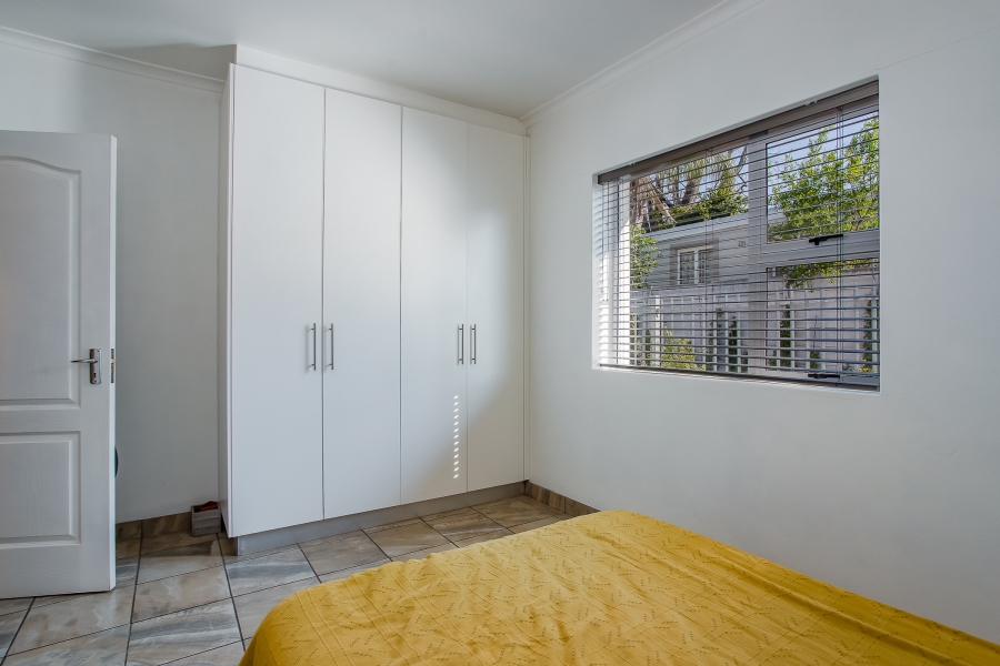 2 Bedroom Property for Sale in Lemoenkloof Western Cape